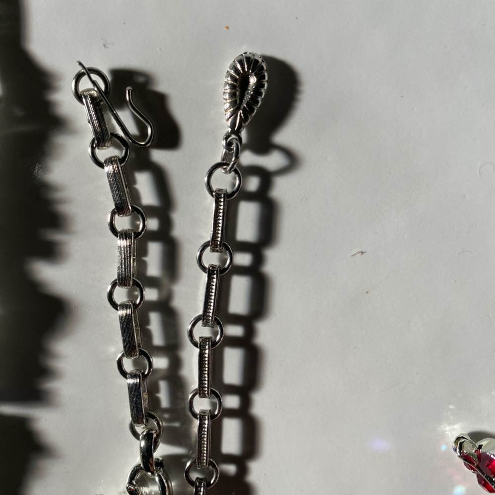 Vintage Costume Jewelry - Picture 9 of 16